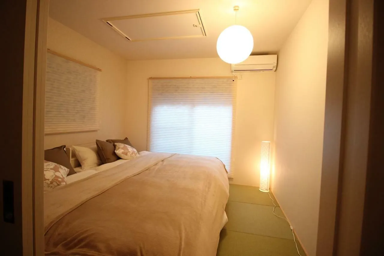 Aguri Home 오사카 0*,